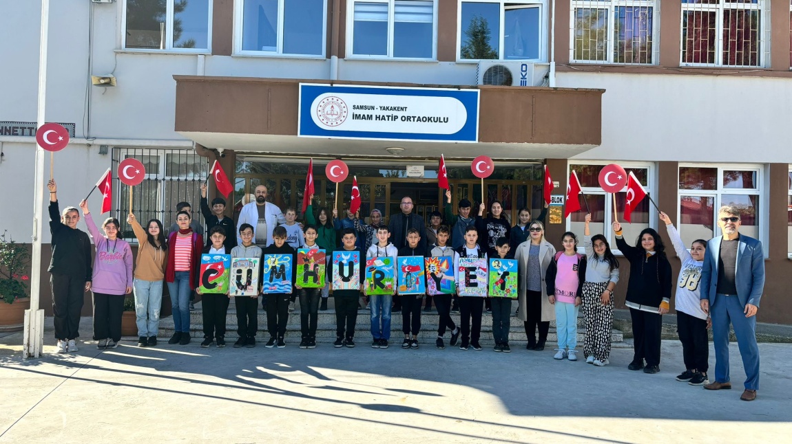 Cumhuriyet Bayramı okulumuzda ve ilçemizde coşkuyla kutlandı. 